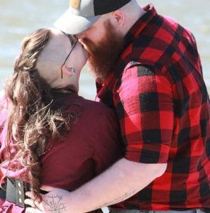 Meet your Posher, Aj